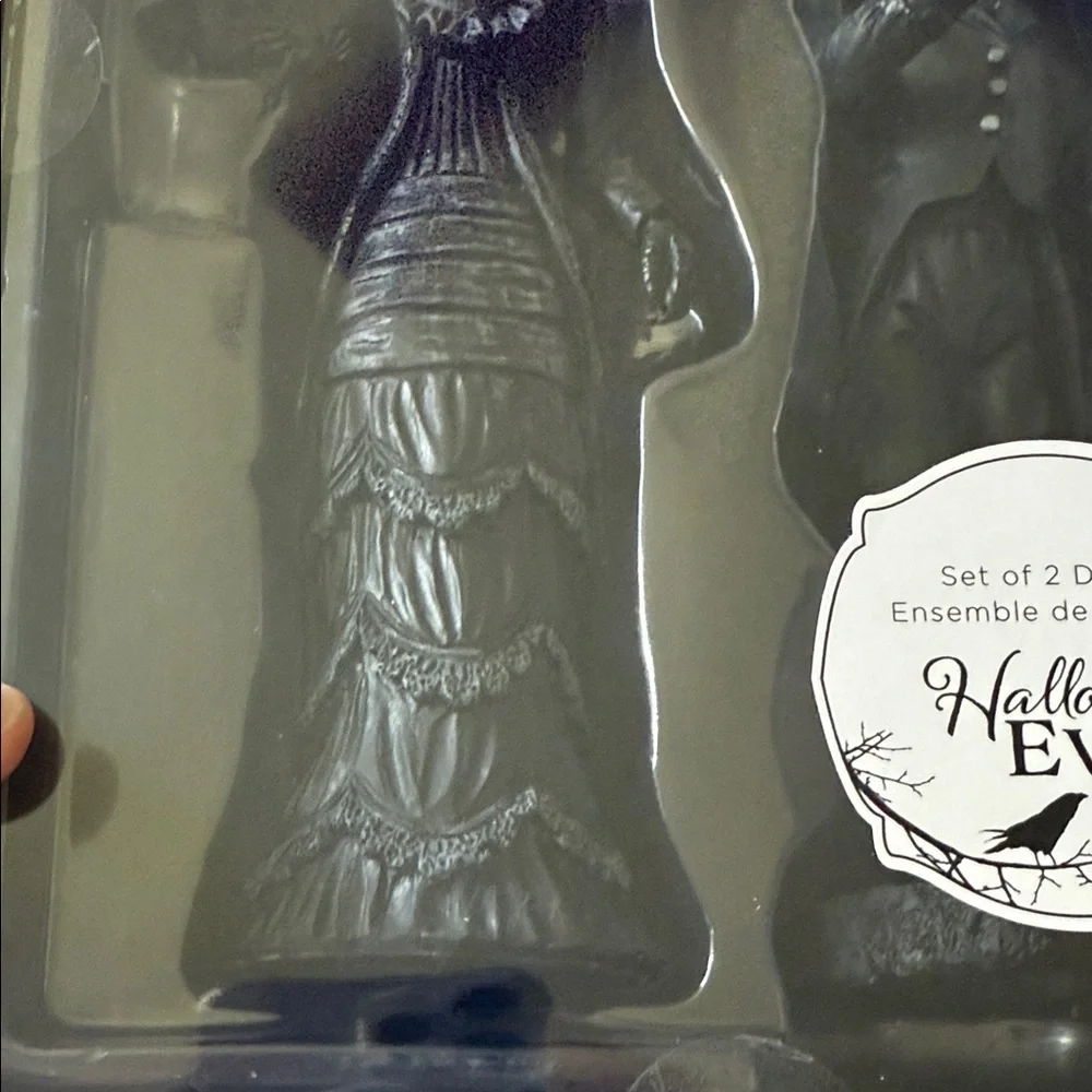 Gothic Plague Doctor Figurines Set